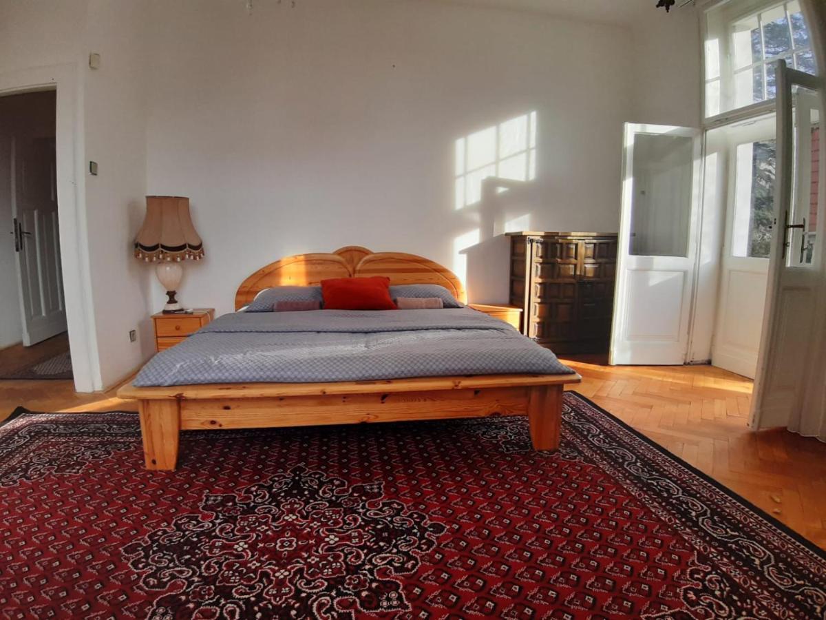 Rooms In Prague-Big+Comfy Exterior photo