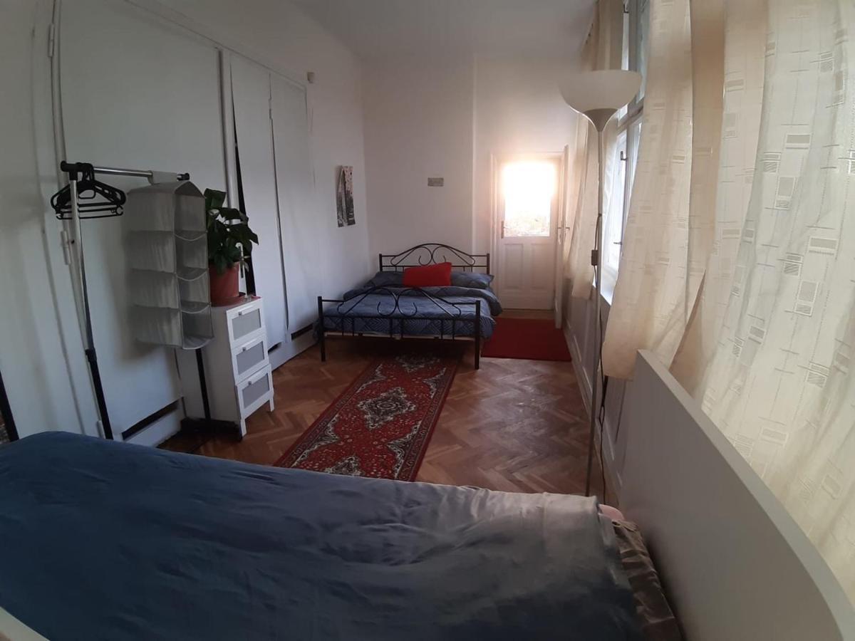 Rooms In Prague-Big+Comfy Exterior photo